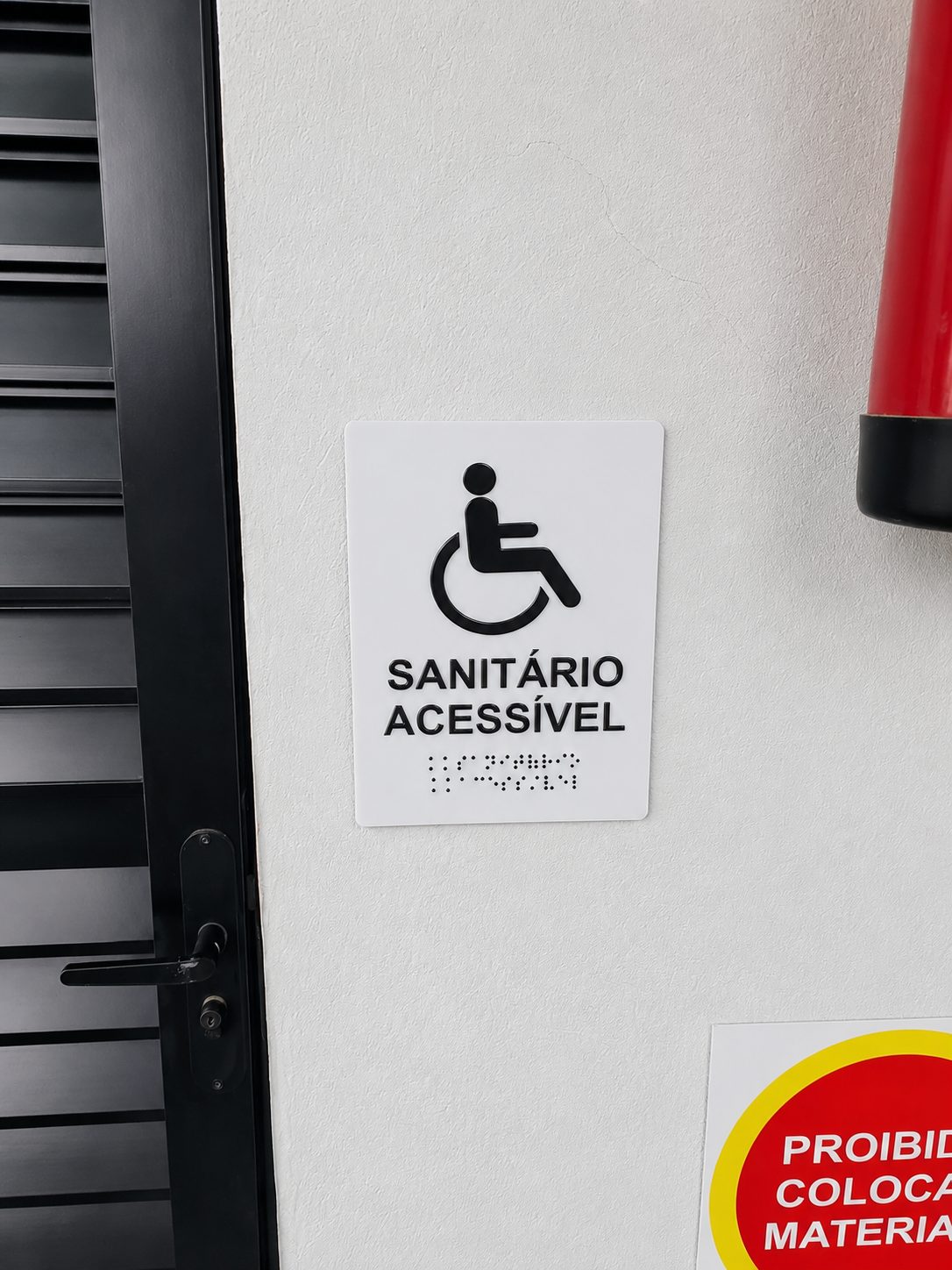 Miniatura 3 de Placa Braille Padrão Sanitário Acessível